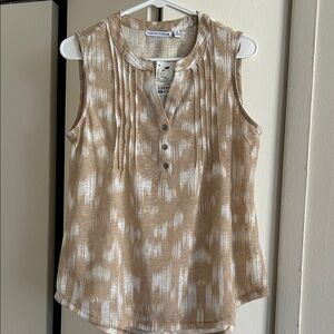 Notations Women's Tan Patterned Sleeveless Blouse